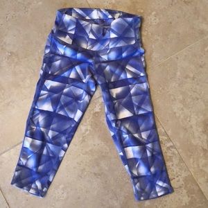 Athleta capri pants